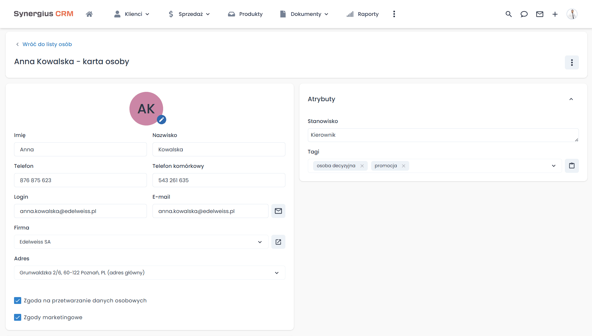 Określenie profilu klienta dzięki karcie osoby.